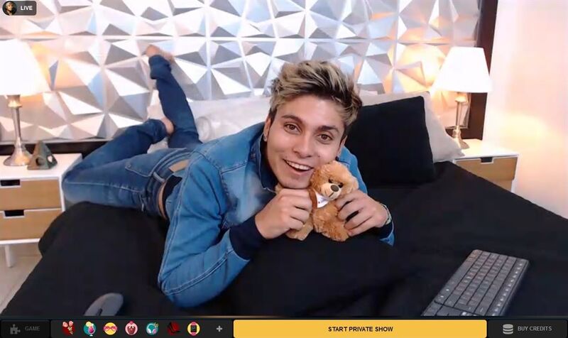 Mulatto twink with his teddy bear on CameraBoys